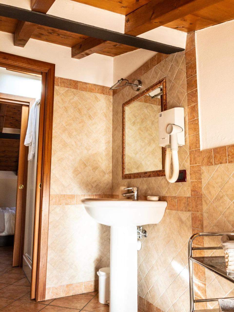 Le Finestre Su Borghetto Hotel Valeggio sul Mincio Ngoại thất bức ảnh